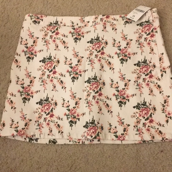 Forever 21 mini skirt - Picture 1 of 3